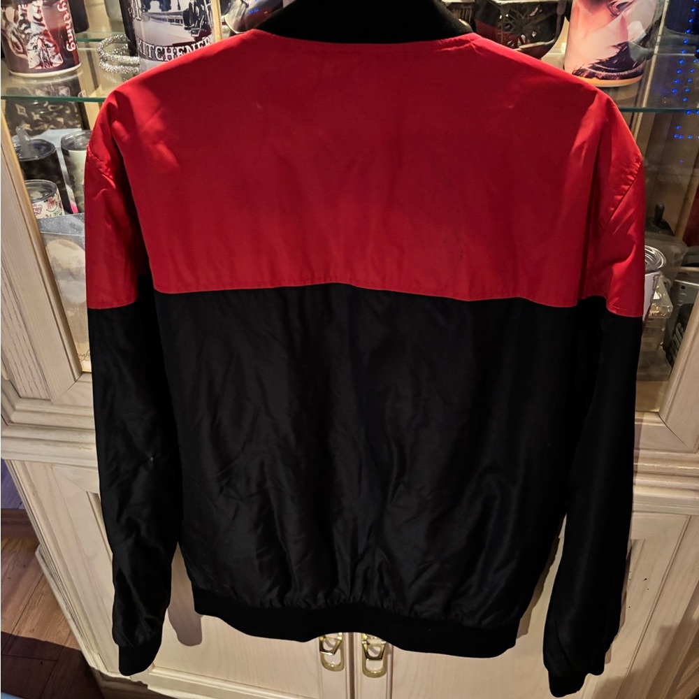 Beautiful Guess Jacket - Picture 3 of 8